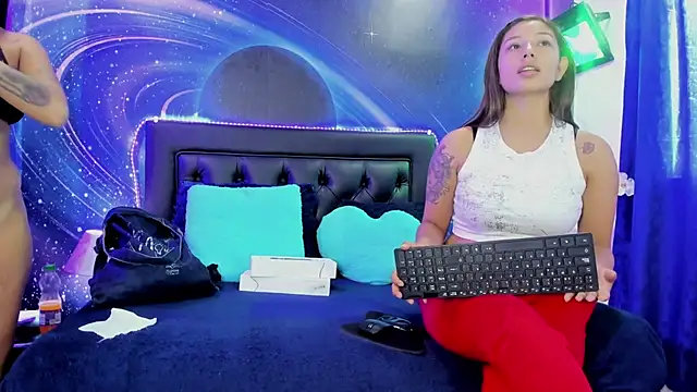 liittleangelss  online show from June 12, 2026, 7:35 pm