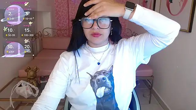 Nina harpper  online show from March 14, 2026, 1:27 pm