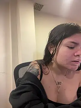 Camila Duarte2 online show from April 17, 2026, 2:53 pm