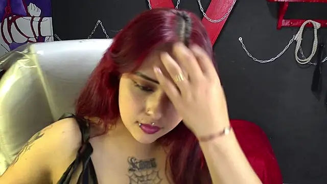 Zarastormks online show from December 2, 2025, 8:15 pm