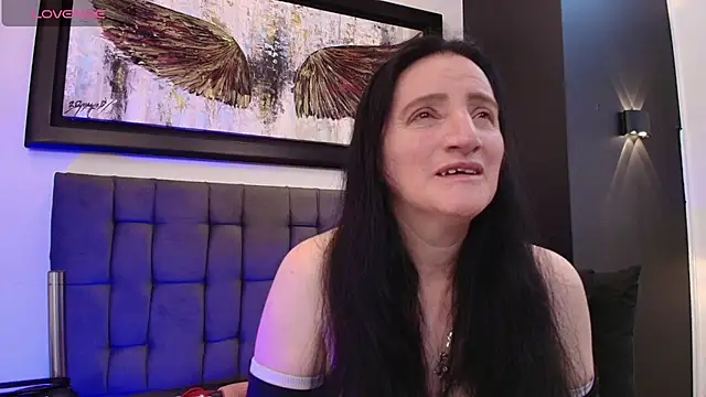 Snapshot of Andre_cloefoxx_ chatting on February 25, 2026, 3:16 am Andre cloefoxx online show from February 25, 2026, 3:16 am