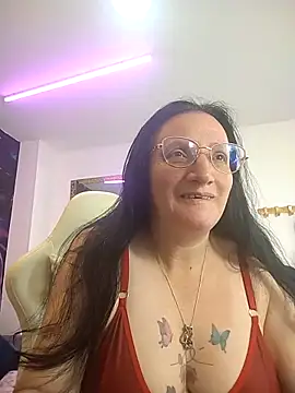 Snapshot of Andre_cloefoxx_ chatting on March 13, 2026, 3:02 am Andre cloefoxx online show from March 13, 2026, 3:02 am