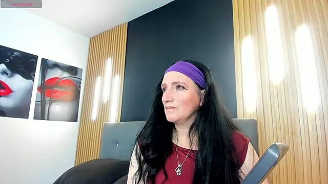 Snapshot of Andre_cloefoxx_ chatting on April 2, 2026, 3:04 am Andre cloefoxx online show from April 2, 2026, 3:04 am