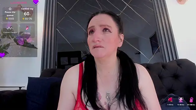 Snapshot of Andre_cloefoxx_ chatting on April 15, 2026, 1:40 pm Andre cloefoxx online show from April 15, 2026, 1:40 pm