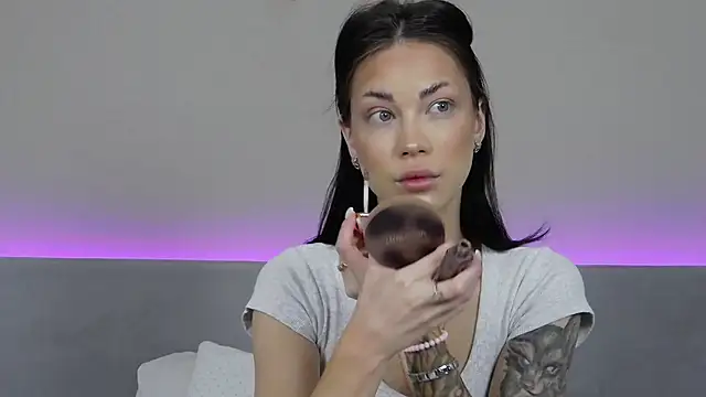 RachaelMils online show from January 12, 2026, 4:07 am