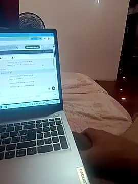 Snapshot of realsbar chatting on December 2, 2025, 2:23 pm realsbar online show from December 2, 2025, 2:23 pm