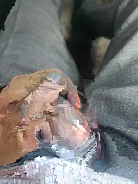 Snapshot of boysexy0000 chatting on December 4, 2025, 5:06 am boysexy0000 online show from December 4, 2025, 5:06 am