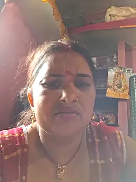 Snapshot of Your-shreya143 chatting on May 19, 2026, 7:15 am Your-shreya143 online show from May 19, 2026, 7:15 am