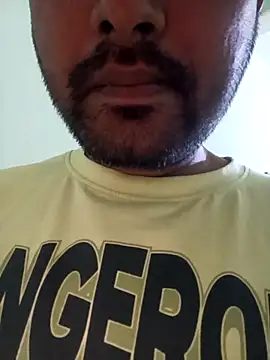 Snapshot of samsexjuice chatting on February 23, 2026, 9:28 am samsexjuice online show from February 23, 2026, 9:28 am