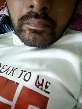 Snapshot of samsexjuice chatting on May 11, 2026, 7:33 pm samsexjuice online show from May 11, 2026, 7:33 pm