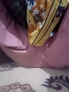 sofyanur online show from December 2, 2025, 2:12 pm