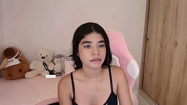 phia carter online show from April 15, 2026, 1:12 am