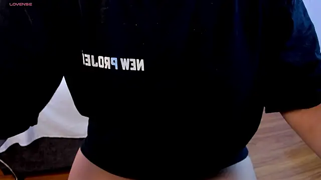 Ambar Cooxx online show from February 22, 2026, 11:42 am