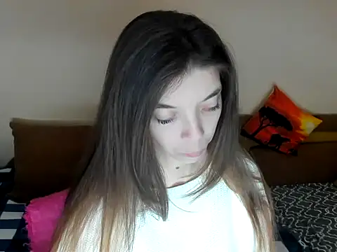 Snapshot of LikaAliston chatting on February 14, 2026, 4:53 am LikaAliston online show from February 14, 2026, 4:53 am