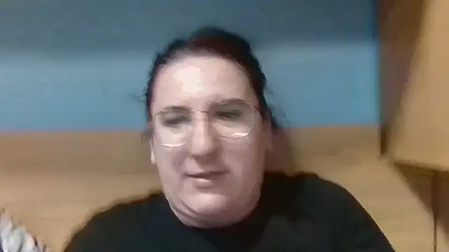 Dana92va online show from April 21, 2026, 8:31 am