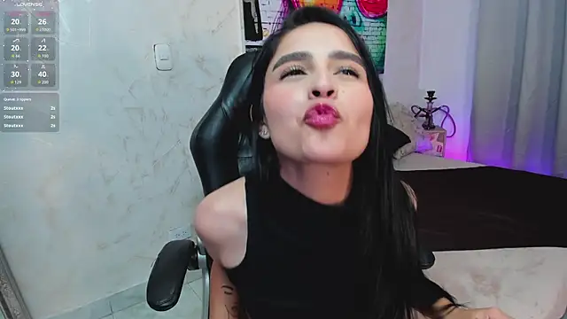 mialiore online show from February 17, 2026, 12:34 pm