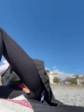 Betsy online show from April 12, 2026, 12:10 pm