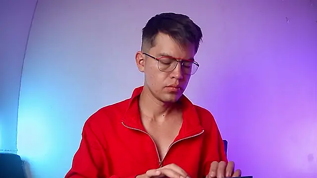 Snapshot of nicolatinboy chatting on March 1, 2026, 9:17 pm nicolatinboy online show from March 1, 2026, 9:17 pm