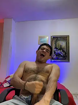 williamsmiiths16 online show from February 28, 2026, 3:07 am