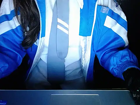 Snapshot of maian_love chatting on January 10, 2026, 5:58 pm maian love online show from January 10, 2026, 5:58 pm