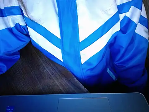 Snapshot of maian_love chatting on January 12, 2026, 7:08 pm maian love online show from January 12, 2026, 7:08 pm