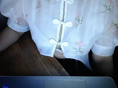 Snapshot of maian_love chatting on January 16, 2026, 7:07 pm maian love online show from January 16, 2026, 7:07 pm