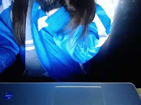 Snapshot of maian_love chatting on February 8, 2026, 6:11 pm maian love online show from February 8, 2026, 6:11 pm