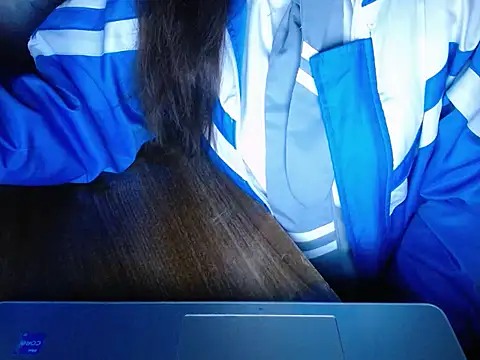 Snapshot of maian_love chatting on February 12, 2026, 7:53 pm maian love online show from February 12, 2026, 7:53 pm