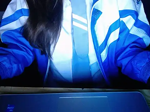 Snapshot of maian_love chatting on February 19, 2026, 5:42 pm maian love online show from February 19, 2026, 5:42 pm