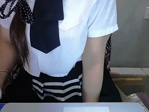 Snapshot of maian_love chatting on July 7, 2026, 7:29 pm maian love online show from July 7, 2026, 7:29 pm