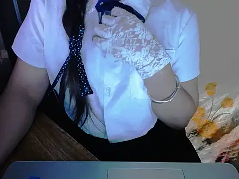 Snapshot of maian_love chatting on July 15, 2026, 6:57 pm maian love online show from July 15, 2026, 6:57 pm