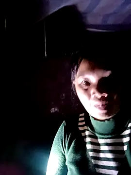 ava-dellght online show from February 17, 2026, 1:35 am