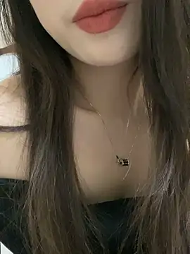 yaqing666 online show from February 28, 2026, 3:24 pm