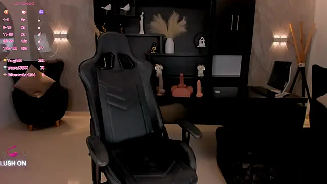 ChloeManson online show from March 18, 2025, 11:53 pm