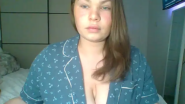 GEMMARMALADE online show from May 16, 2026, 7:05 am