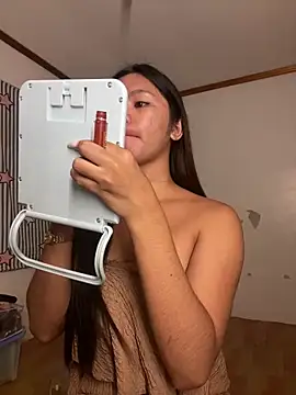 voganmarie online show from April 1, 2026, 9:43 am