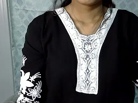 Snapshot of Shab_M chatting on February 22, 2026, 5:22 pm Shab M online show from February 22, 2026, 5:22 pm