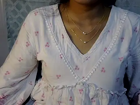 Snapshot of Shab_M chatting on March 1, 2026, 3:47 pm Shab M online show from March 1, 2026, 3:47 pm