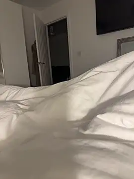 dirtyanal23 online show from April 26, 2026, 11:46 pm