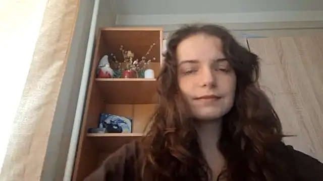 KellyKelik online show from February 5, 2026, 9:03 am