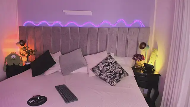 Snapshot of Aura_sun chatting on January 19, 2026, 11:58 am Aura sun online show from January 19, 2026, 11:58 am