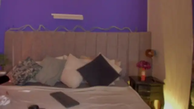 Snapshot of Aura_sun chatting on March 19, 2026, 11:47 am Aura sun online show from March 19, 2026, 11:47 am