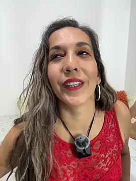 Snapshot of sandrafarrely chatting on April 1, 2026, 2:56 am sandrafarrely online show from April 1, 2026, 2:56 am