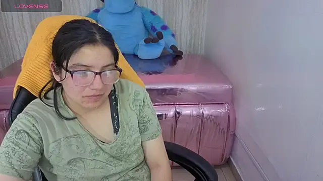 eva smit t online show from March 5, 2026, 2:18 am