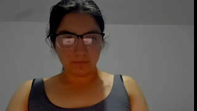 eva smit t online show from April 11, 2026, 3:00 am