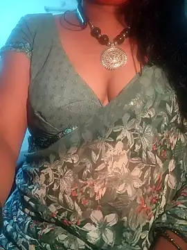 Preeti345 online show from June 8, 2026, 2:39 pm