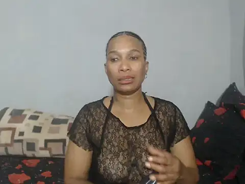 Phoenix Curvelicious online show from January 17, 2026, 12:43 pm