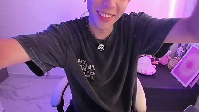 Snapshot of Jasson___ chatting on December 15, 2025, 2:21 pm Jasson online show from December 15, 2025, 2:21 pm