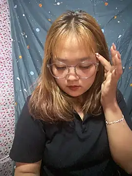 Snapshot of Samsam-006 chatting on February 18, 2026, 9:38 am Samsam-006 online show from February 18, 2026, 9:38 am