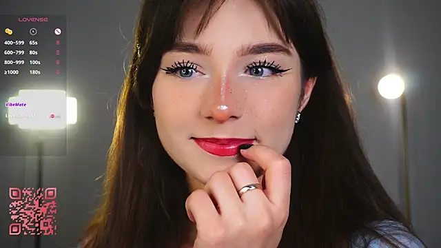 Lanenger online show from February 18, 2026, 10:17 pm